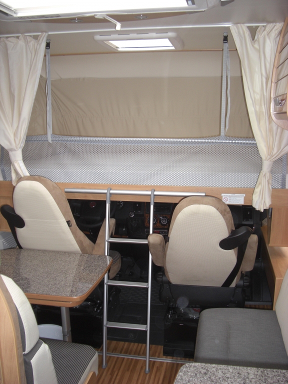 Test Dethleffs Advantage I 6851: Tischlein streck dich