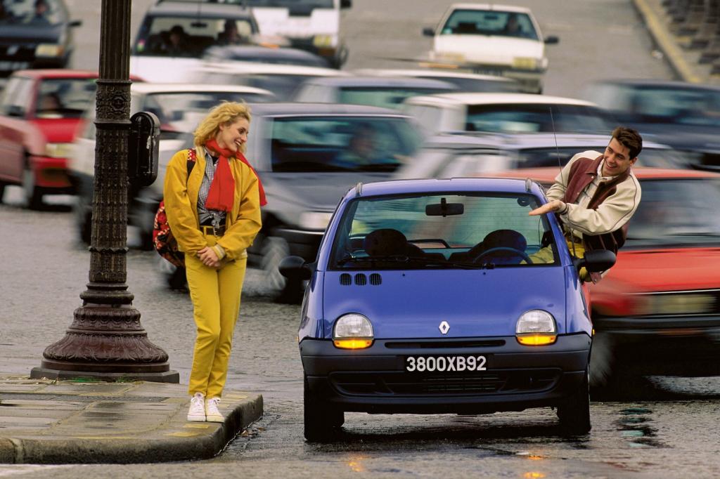 Tradition: 20 Jahre Renault Twingo - Kuscheltier mit Kulleraugen