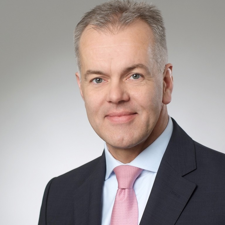 Weber leitet Rechtsabteilung bei Goodyear Dunlop