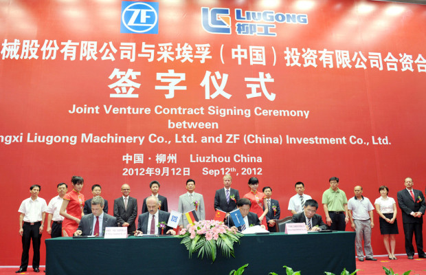 ZF und Liu Gong gründen weiteres Joint Venture