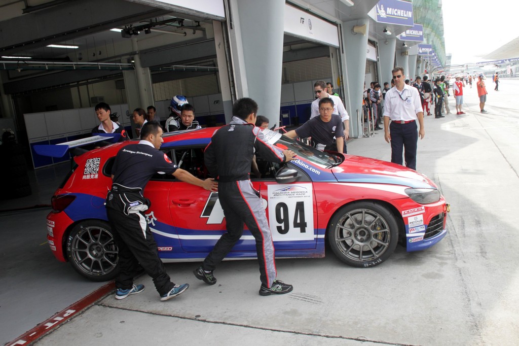 Zweimal Pech für VW-Nachwuchsteam in Sepang