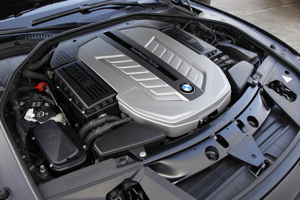25 Jahre BMW-Zwölfzylinder: Das prestigeträchtige Dutzend
