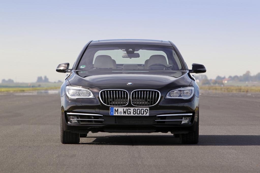 25 Jahre BMW-Zwölfzylinder: Das prestigeträchtige Dutzend