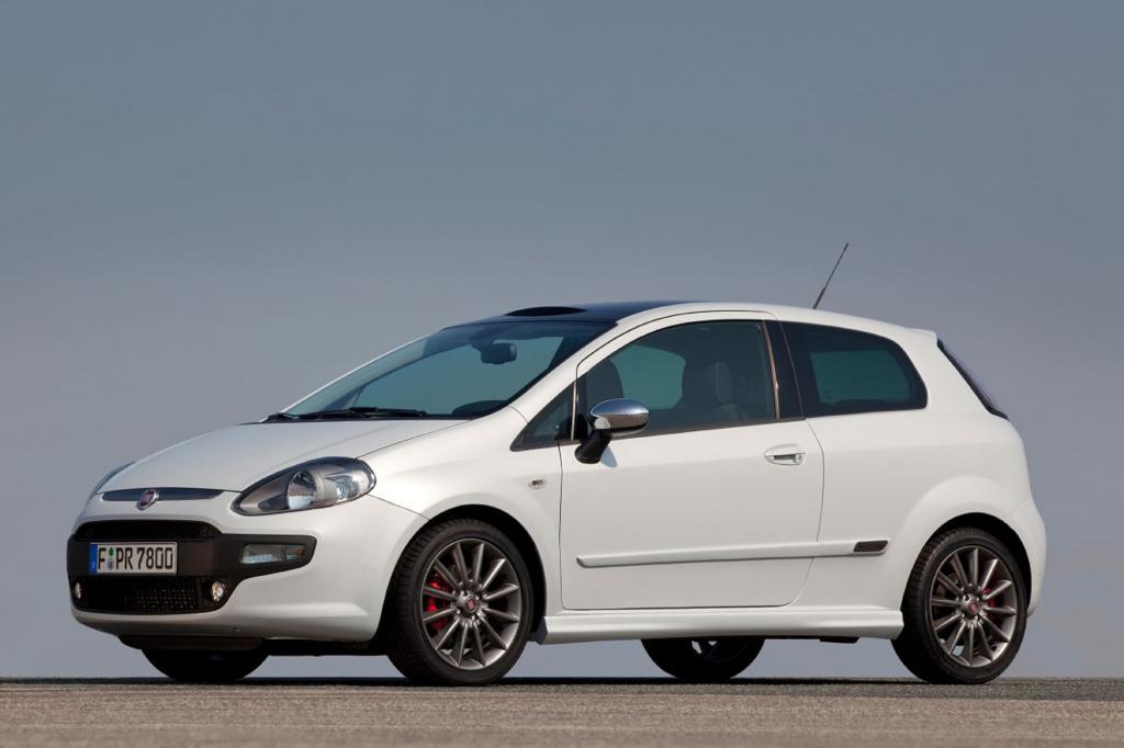 Bei Fiat bedeutet Grande Punto 4,03 Meter Länge, immerhin 19 Zentimeter als beim Vorgänger