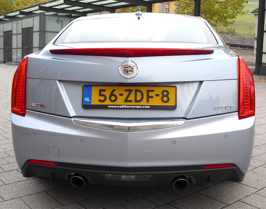Cadillac ATS: Blick auf die Heckpartie. 
