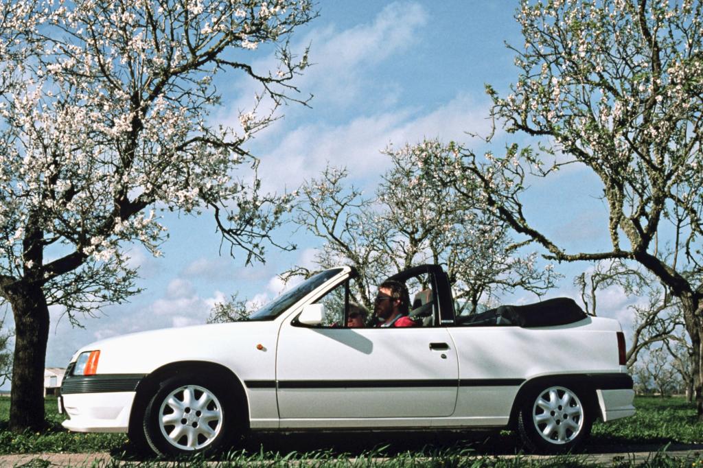 Die italienischen Momente im Leben konnten Opel-Kunden mit dem Kadett E genießen.