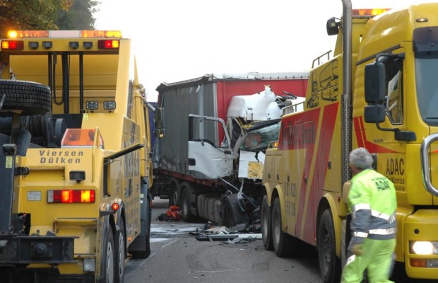 Ein Sicherheitskokon soll Lkw vor Unfällen schützen