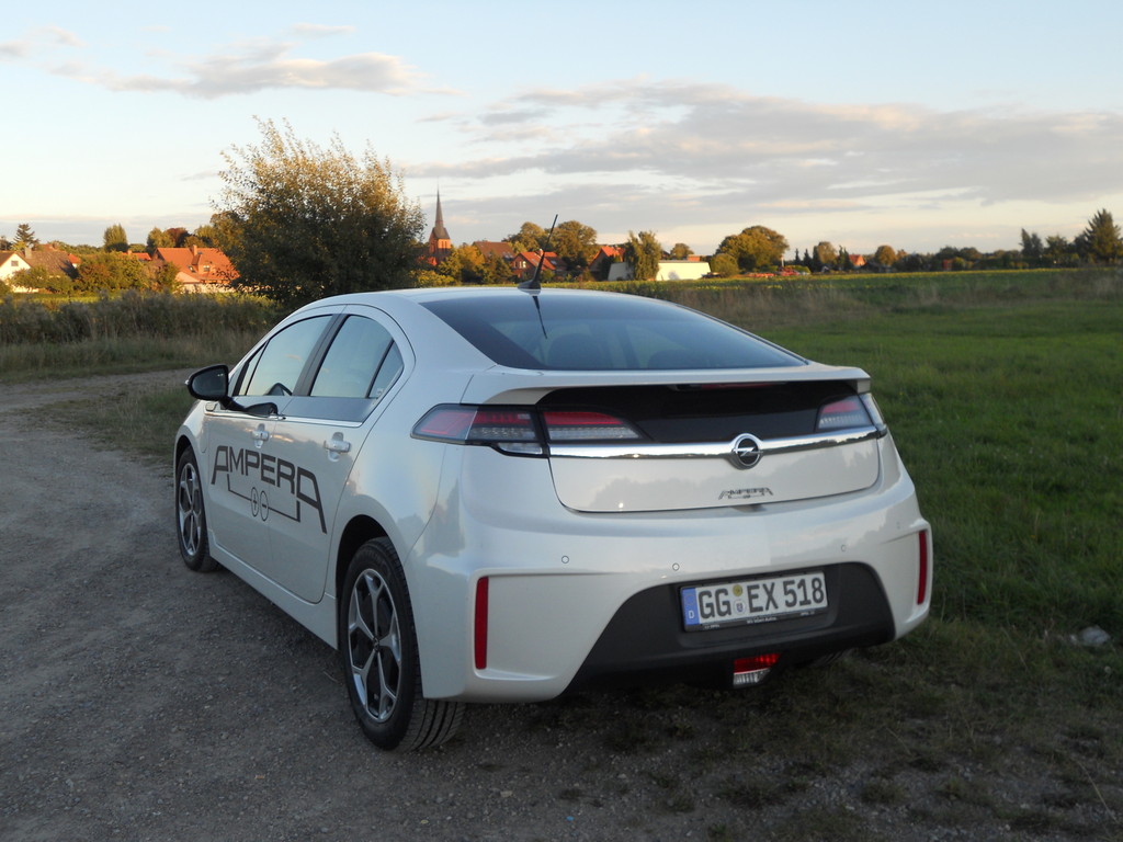 Fahrbericht Opel Ampera: Fahren ohne Steckdosenzwang