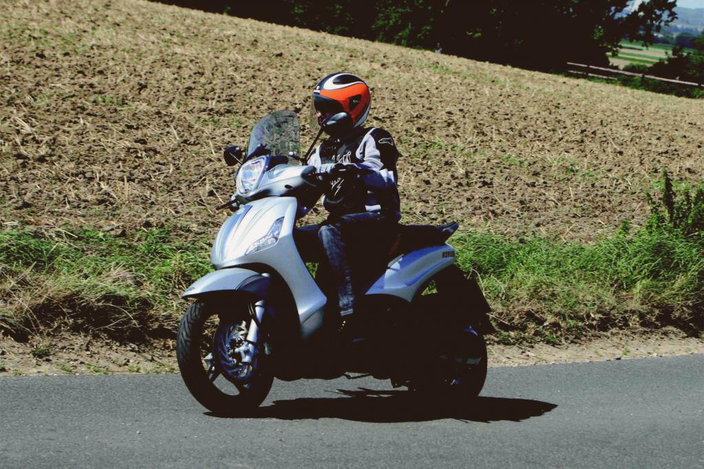 Fahrbericht Piaggio Beverly 350 Sport Touring: Die Touristenklasse