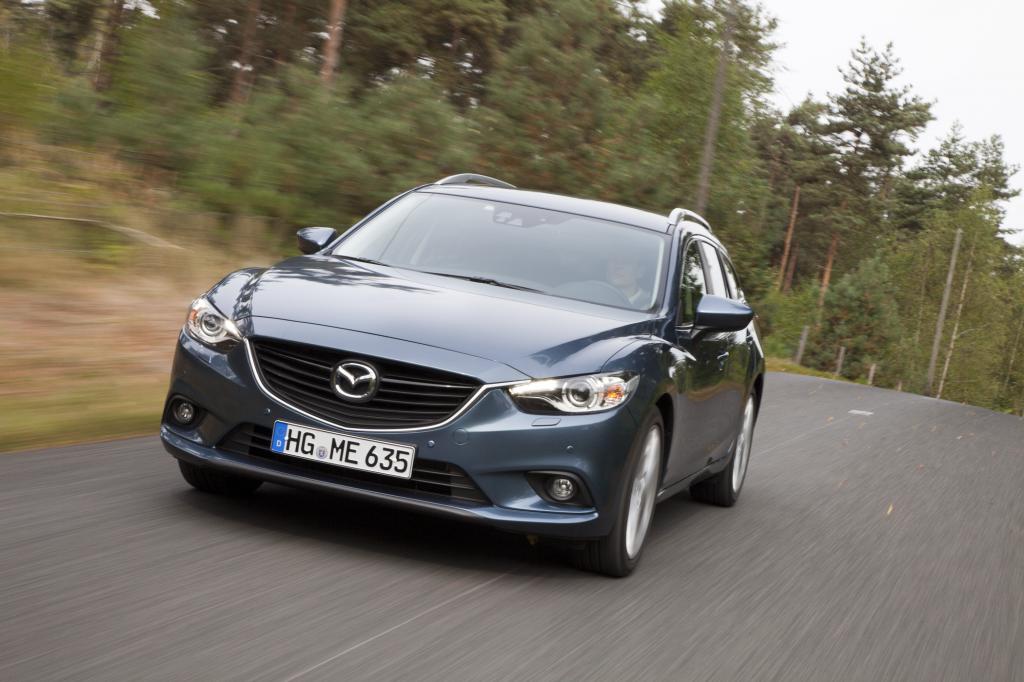 Formal ist der Mazda6 gelungen, vielleicht wurde allenfalls zu viel Betonung auf die wuchtige Motorhaube gelegt, die sich domina