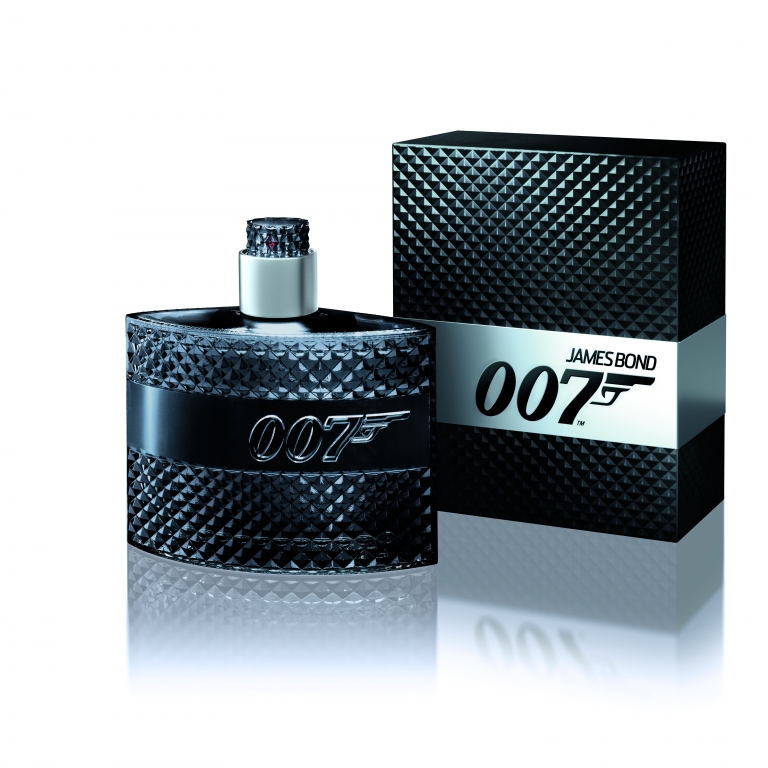 Gewinnspiel: 50 Jahre James Bond – Die Dienstwagen des Spions Ihrer Majestät