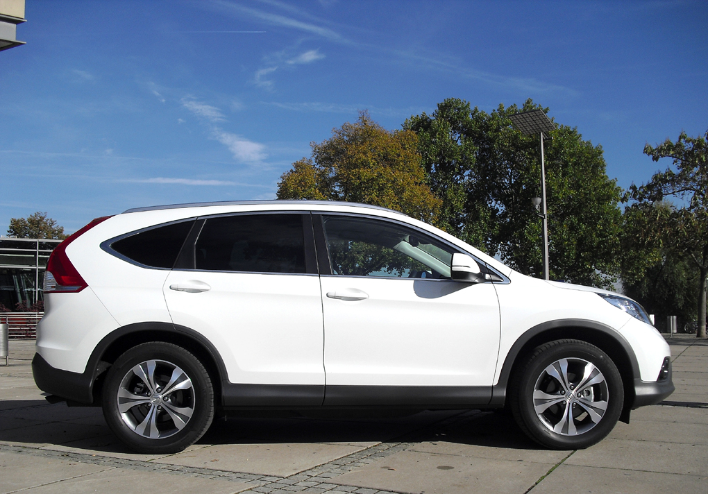 Honda CR-V: Und so sieht das kompakte SUV-Modell von der Seite aus.