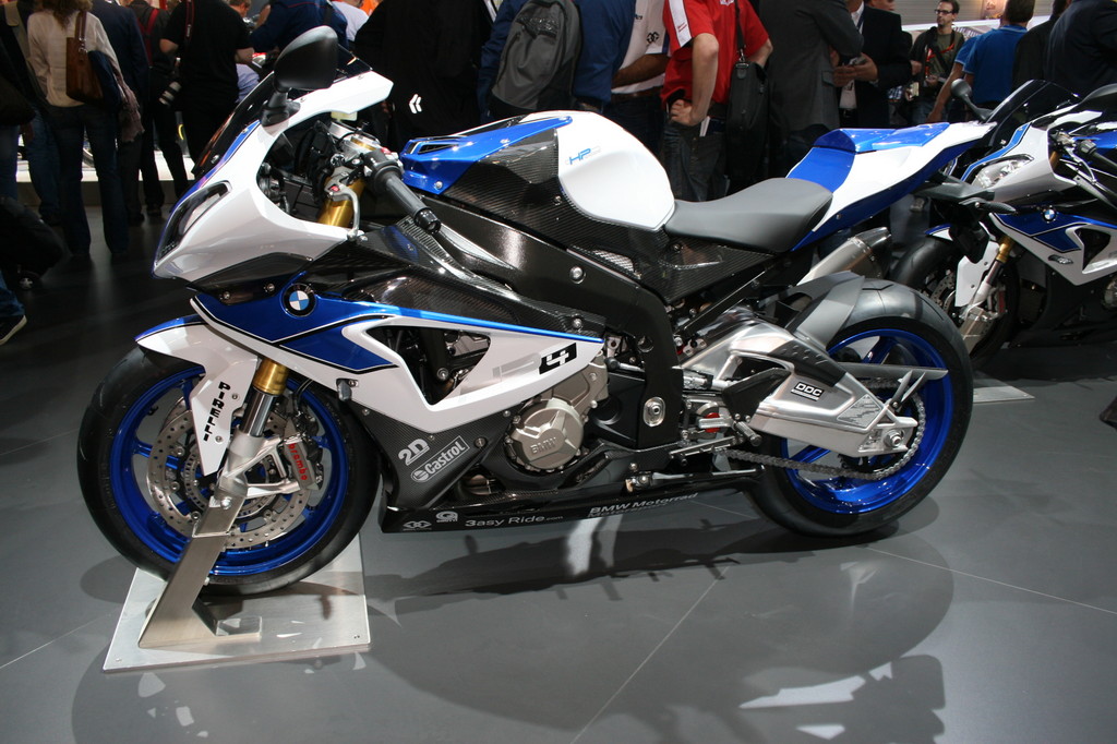 Intermot 2012: BMW HP4 kostet 20 500 Euro