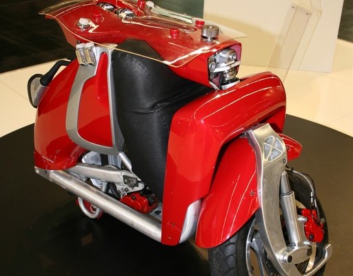 Intermot 2012: E-Roller zum Zusammenklappen