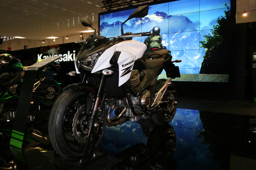 Intermot 2012: Kawasaki schlägt neues Z-Kapitel auf