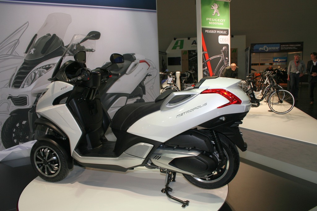 Intermot 2012: Peugeot stößt in die dritte Dimension vor