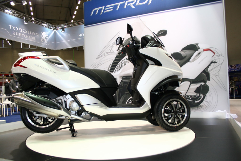 Intermot 2012: Peugeot stößt in die dritte Dimension vor