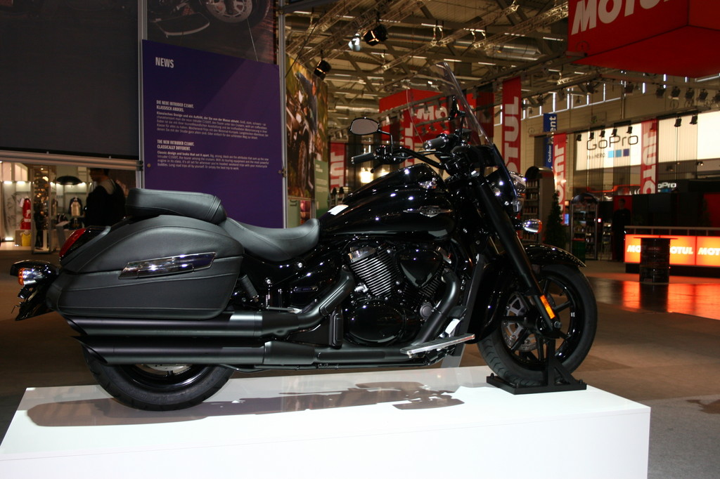 Intermot 2012: Suzuki stellt die Intruder C 1500 T vor
