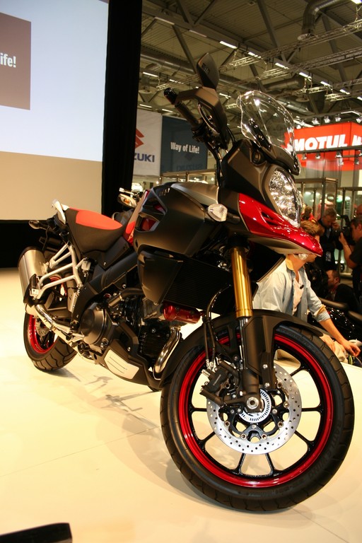 Intermot 2012: Suzuki zeigt V-Strom 1000 Concept