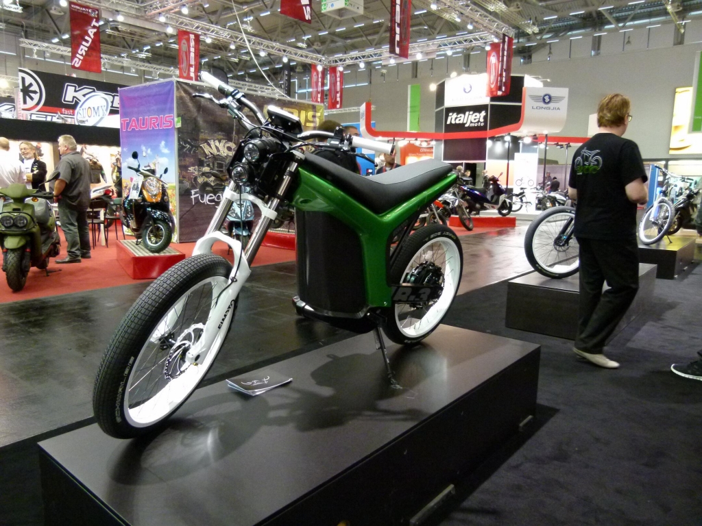 Intermot Köln 2012: Alternative Antriebe – Elektrobikes und Scooter