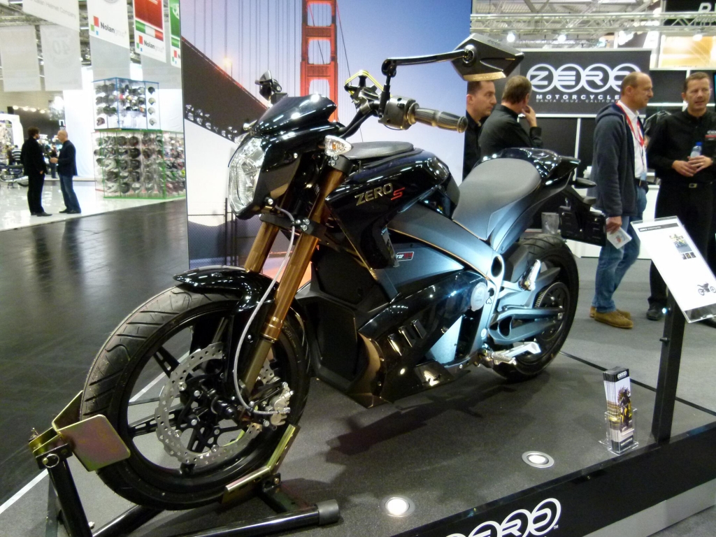Intermot Köln 2012: Alternative Antriebe – Elektrobikes und Scooter