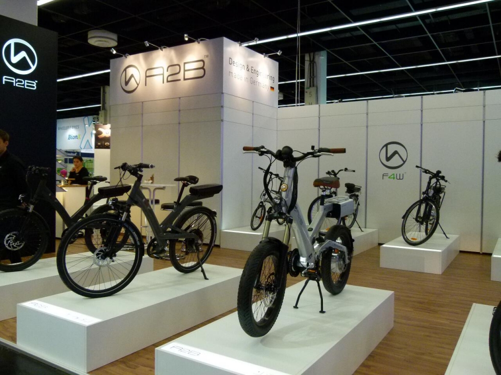 Intermot Köln 2012: Alternative Antriebe – Elektrobikes und Scooter