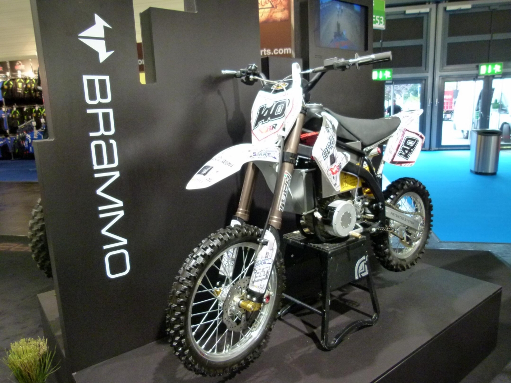 Intermot Köln 2012: Alternative Antriebe – Elektrobikes und Scooter