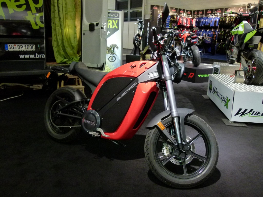 Intermot Köln 2012: Alternative Antriebe – Elektrobikes und Scooter