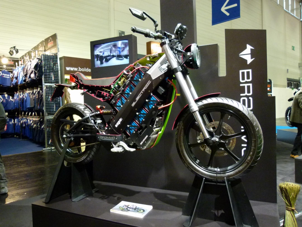 Intermot Köln 2012: Alternative Antriebe – Elektrobikes und Scooter