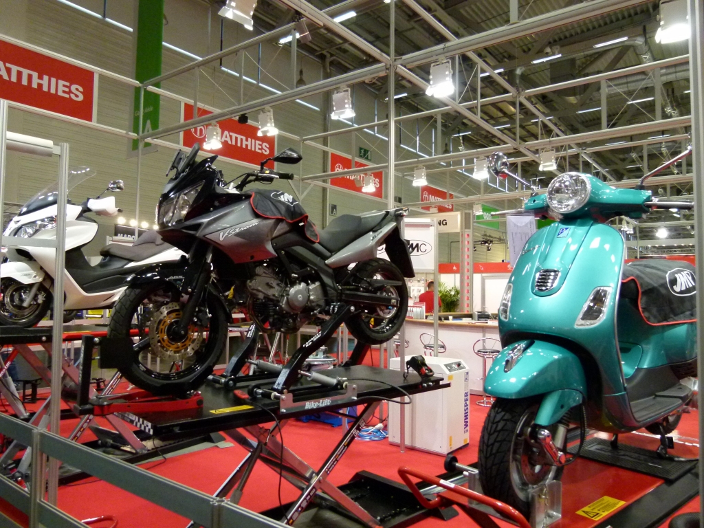 Intermot Köln 2012: Ausstattung, Bekleidung & Zubehör