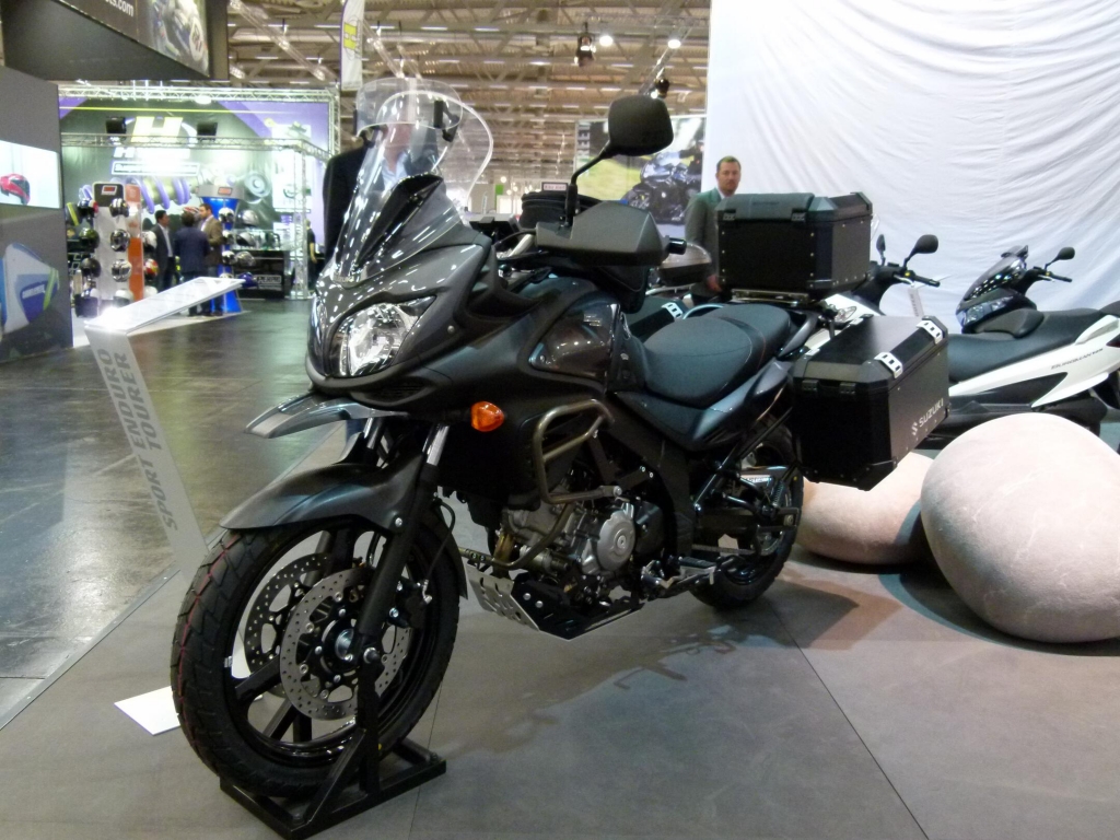 Intermot Köln 2012: Cruiser-Bikes und Renn-Boliden