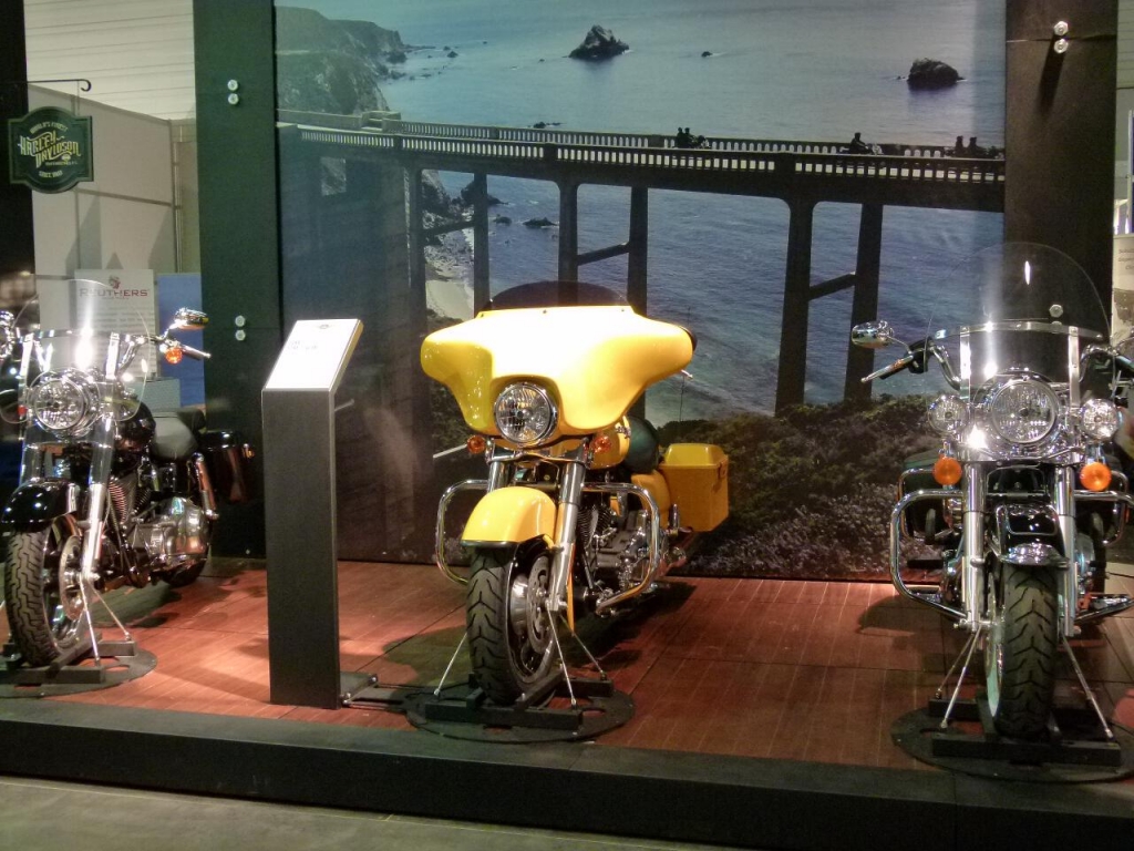 Intermot Köln 2012: Cruiser-Bikes und Renn-Boliden