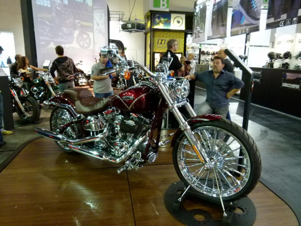 Intermot Köln 2012: Cruiser-Bikes und Renn-Boliden