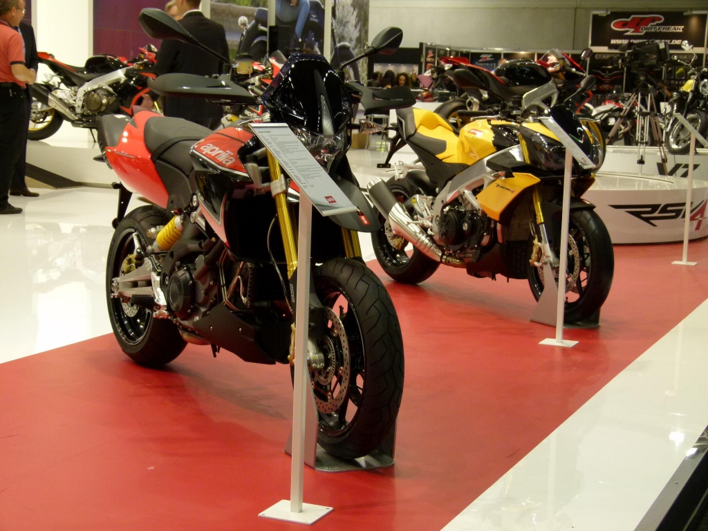 Intermot Köln 2012: Cruiser-Bikes und Renn-Boliden