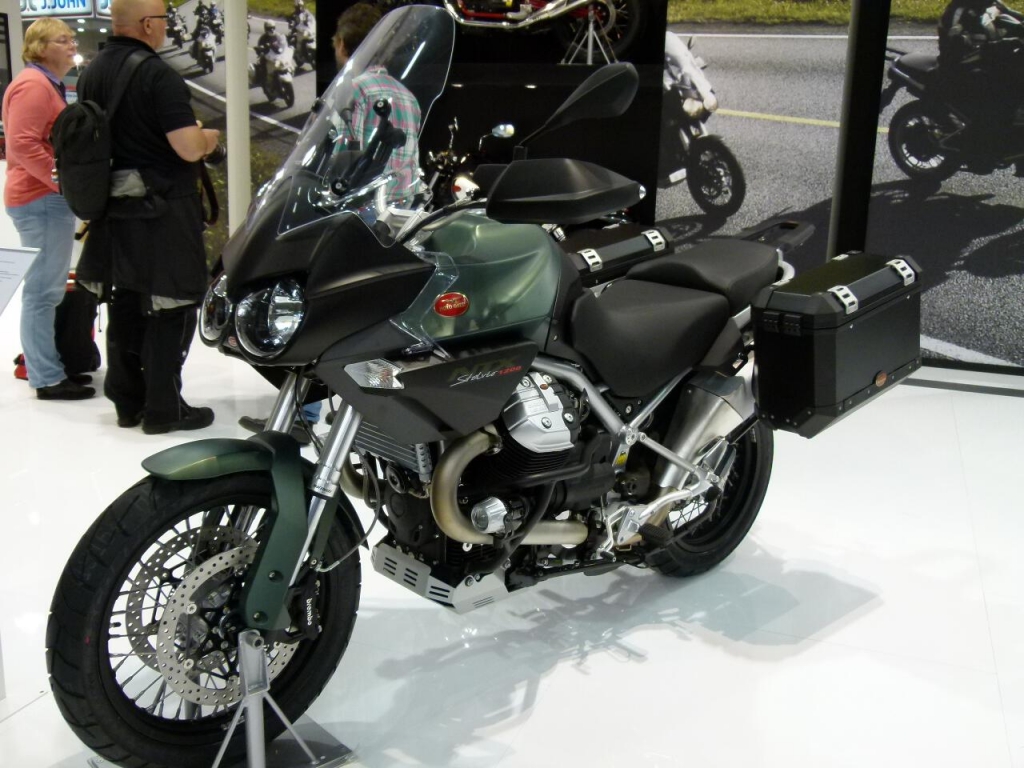 Intermot Köln 2012: Cruiser-Bikes und Renn-Boliden
