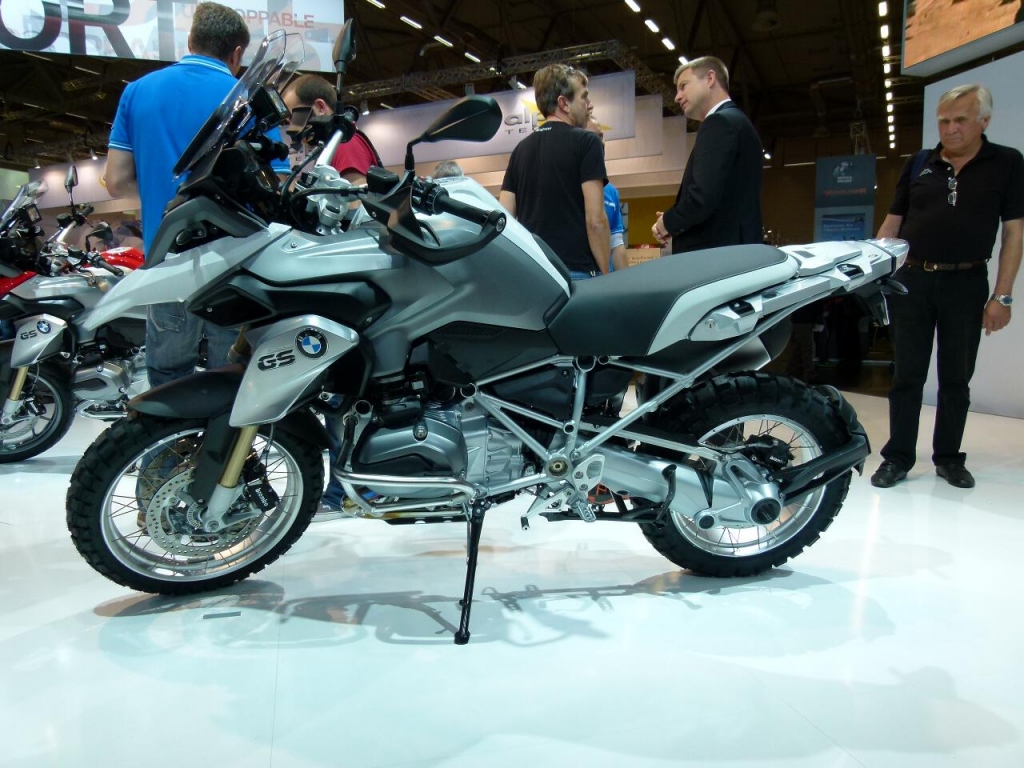 Intermot Köln 2012: Cruiser-Bikes und Renn-Boliden