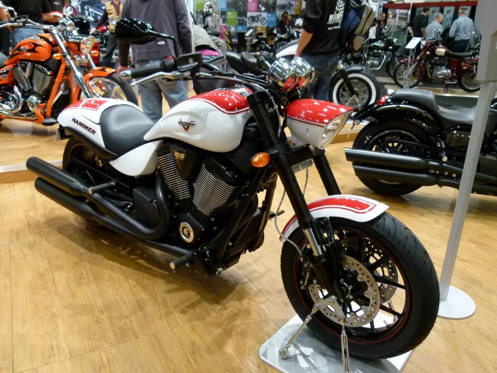 Intermot Köln 2012: Cruiser-Bikes und Renn-Boliden