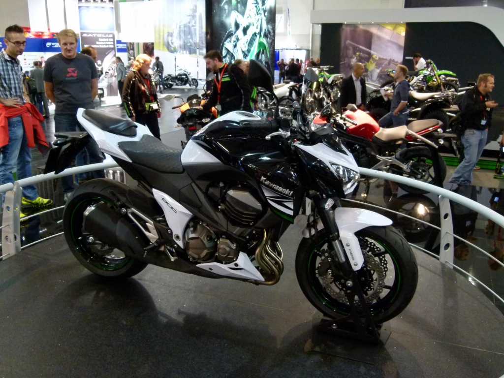 Intermot Köln 2012: Cruiser-Bikes und Renn-Boliden