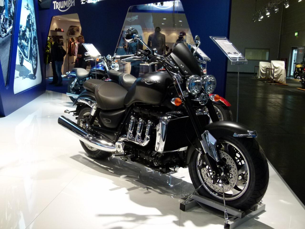 Intermot Köln 2012: Cruiser-Bikes und Renn-Boliden