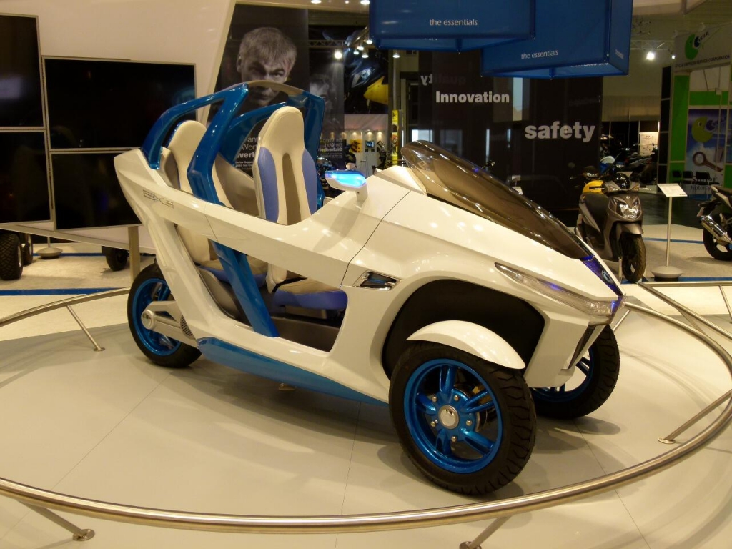 Intermot Köln 2012: Premierenfeuerwerk auf der Motorradmesse