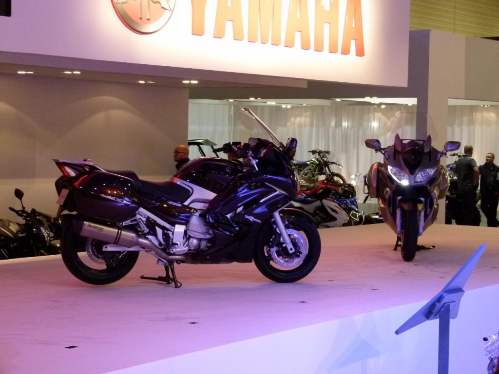 Intermot Köln 2012: Premierenfeuerwerk auf der Motorradmesse