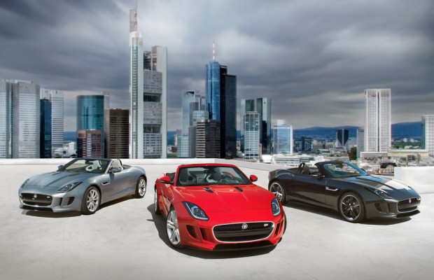 Jaguar F-Type startet im Internet und mit VIP-Angeboten