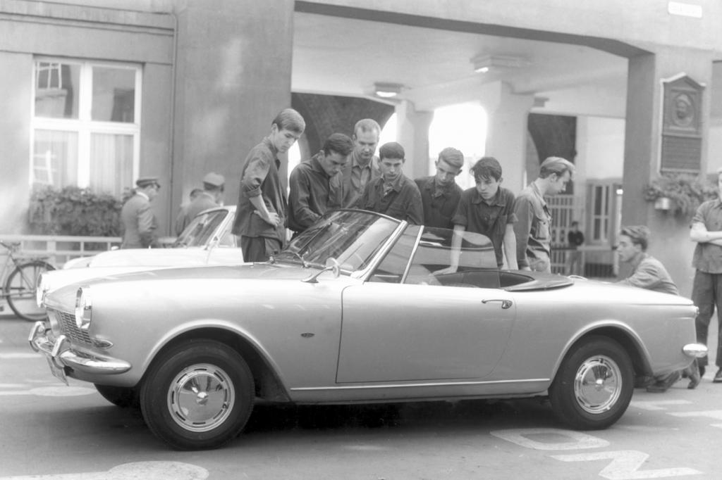 Kadett Spider von Frua ab 1964.