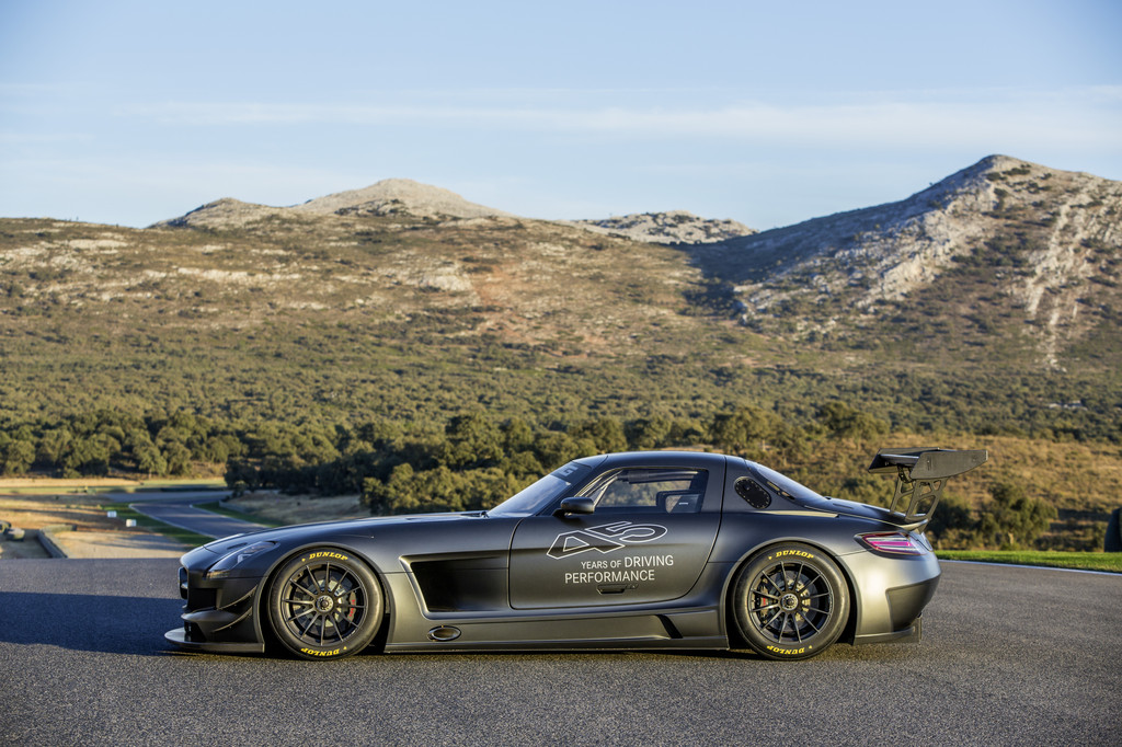 Mercedes-Benz SLS AMG GT3 