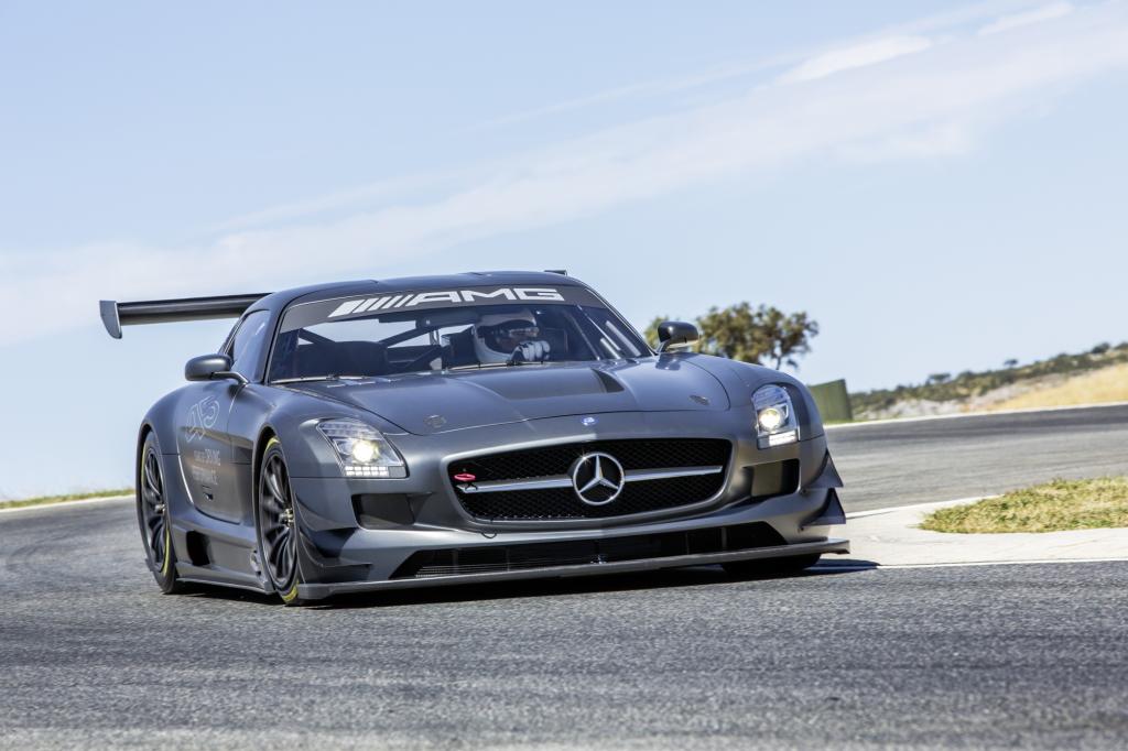 Mercedes legt ein Sondermodell des SLS AMG GT3 auf