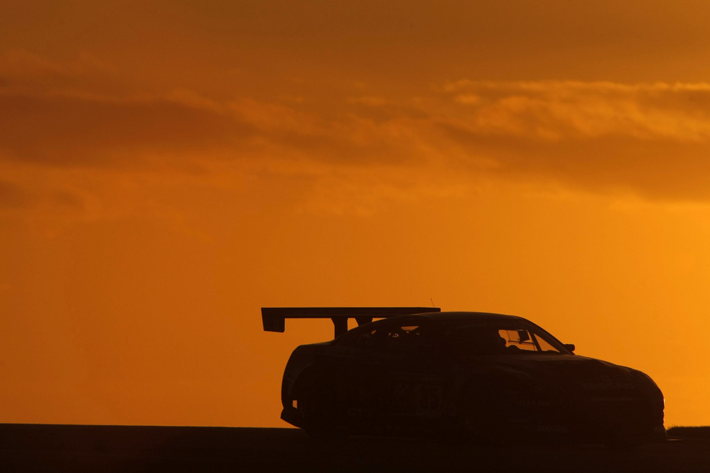 Nissan schließt Motorsportsaison erfolgreich ab