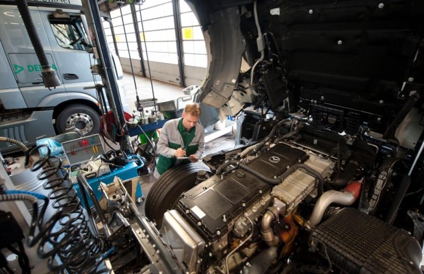 Nutzfahrzeuge: Mehr Original-Tauschteile bei Mercedes-Benz