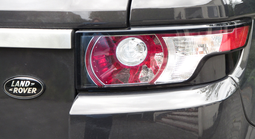 Range Rover Evoque: Moderne Leuchteinheit hinten.