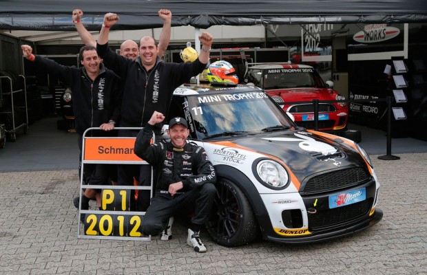 Schmarl gewinnt Mini Trophy 2012
