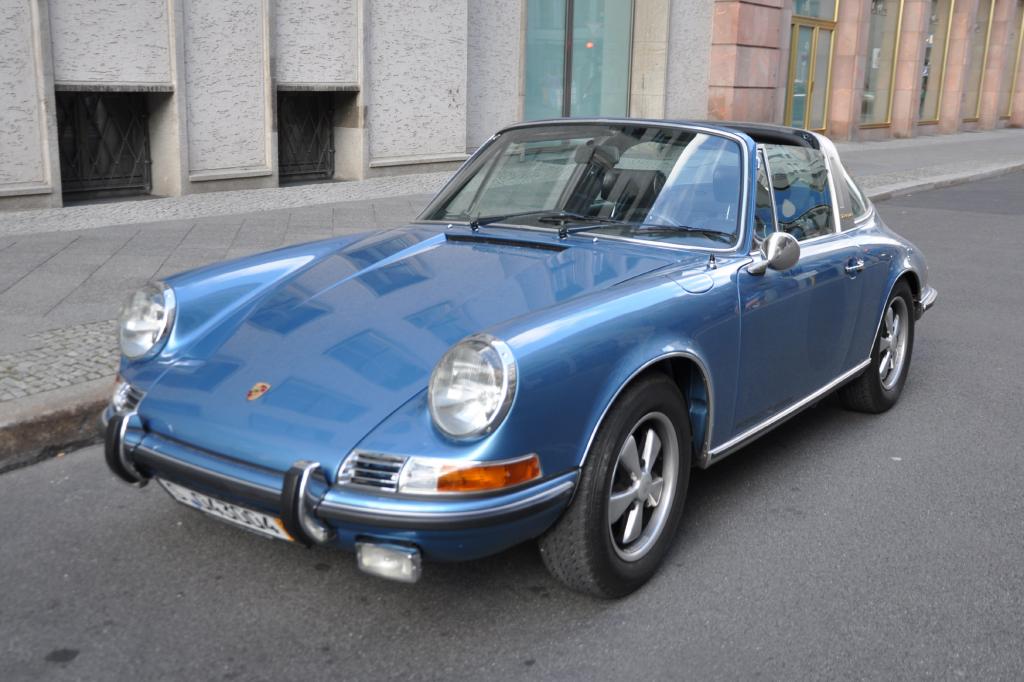 Somit sind mindestens 20.400 Mark für einen 911 Targa fällig